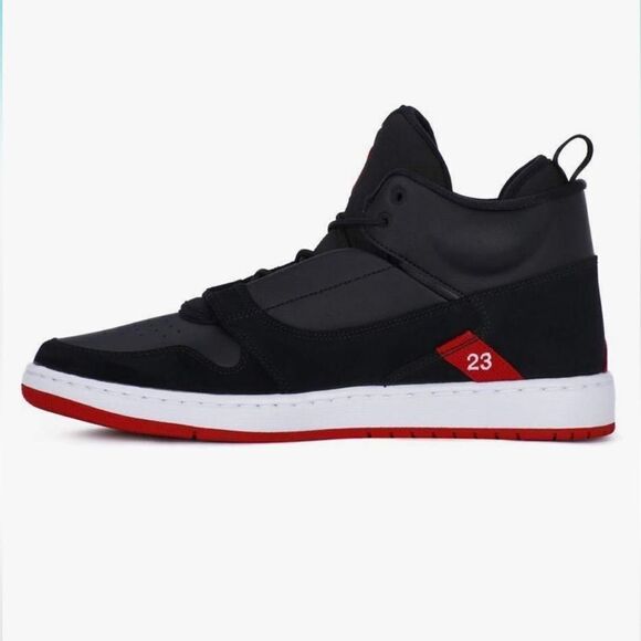 Men’s Jordan fadeaway bred